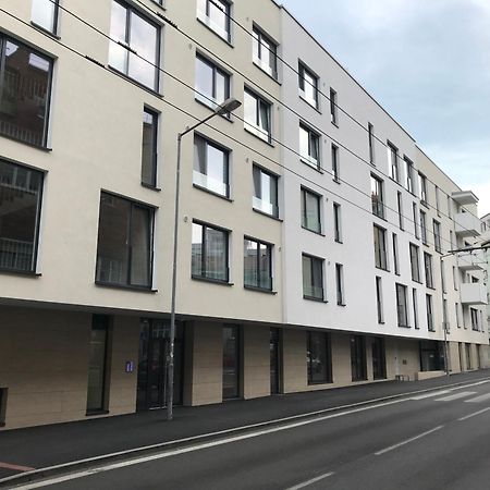 Leo Apartment Free Parking - Augusta Bratislava Dış mekan fotoğraf