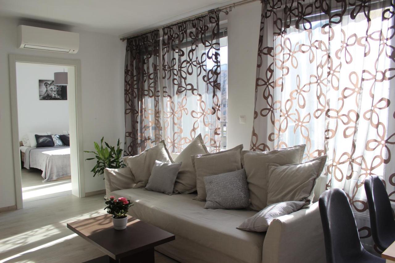 Leo Apartment Free Parking - Augusta Bratislava Dış mekan fotoğraf